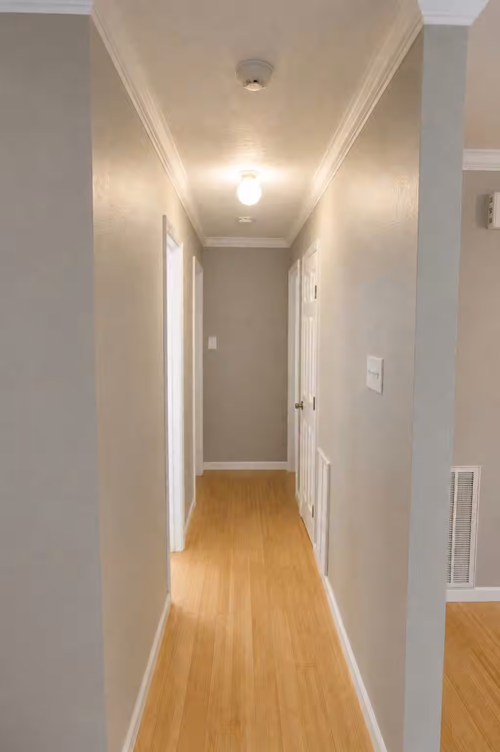Photo 7 of 11 Hickory Oak Drive, The Woodlands, TX
