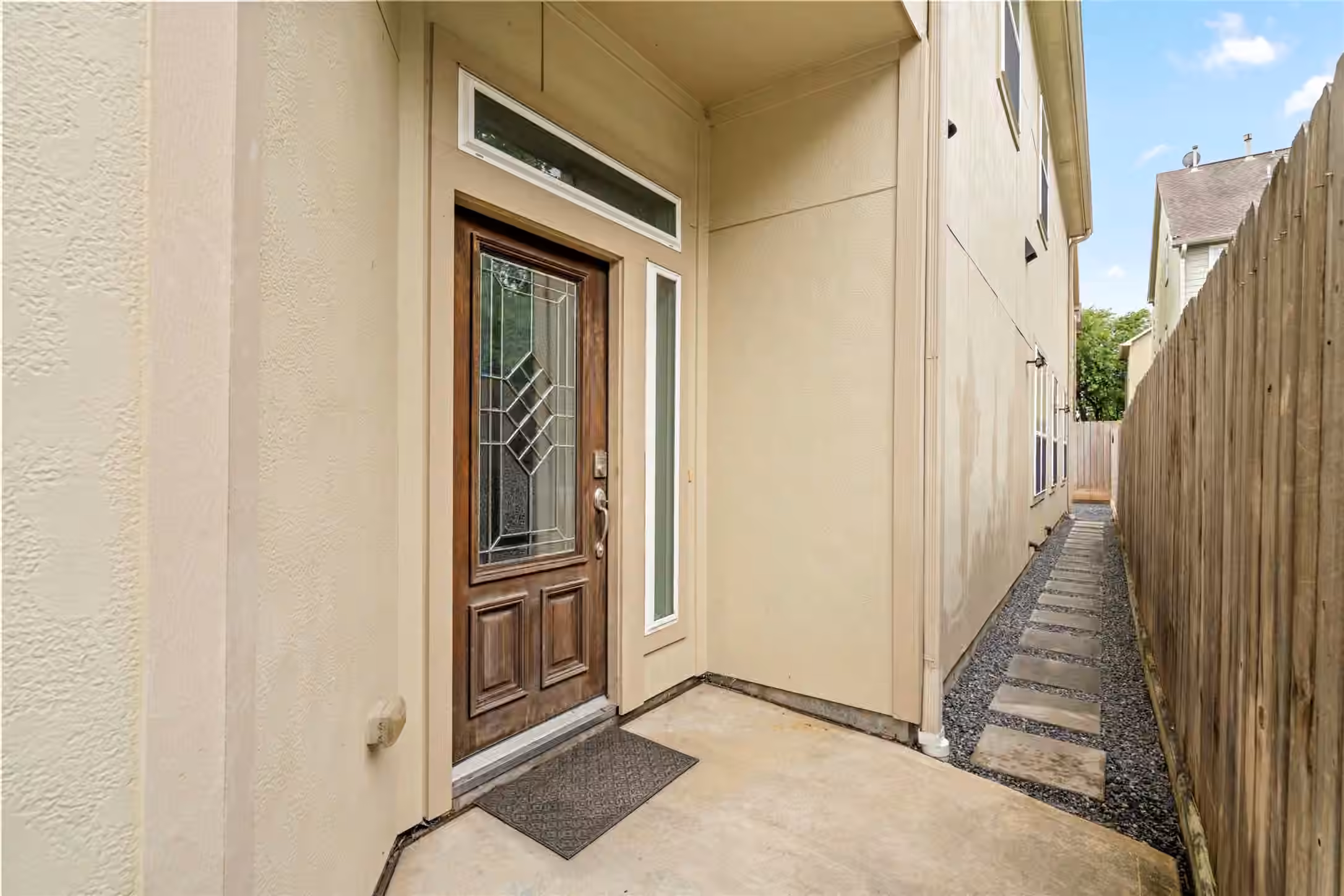 Photo 5 of 1611 Summer Street B, Houston, TX