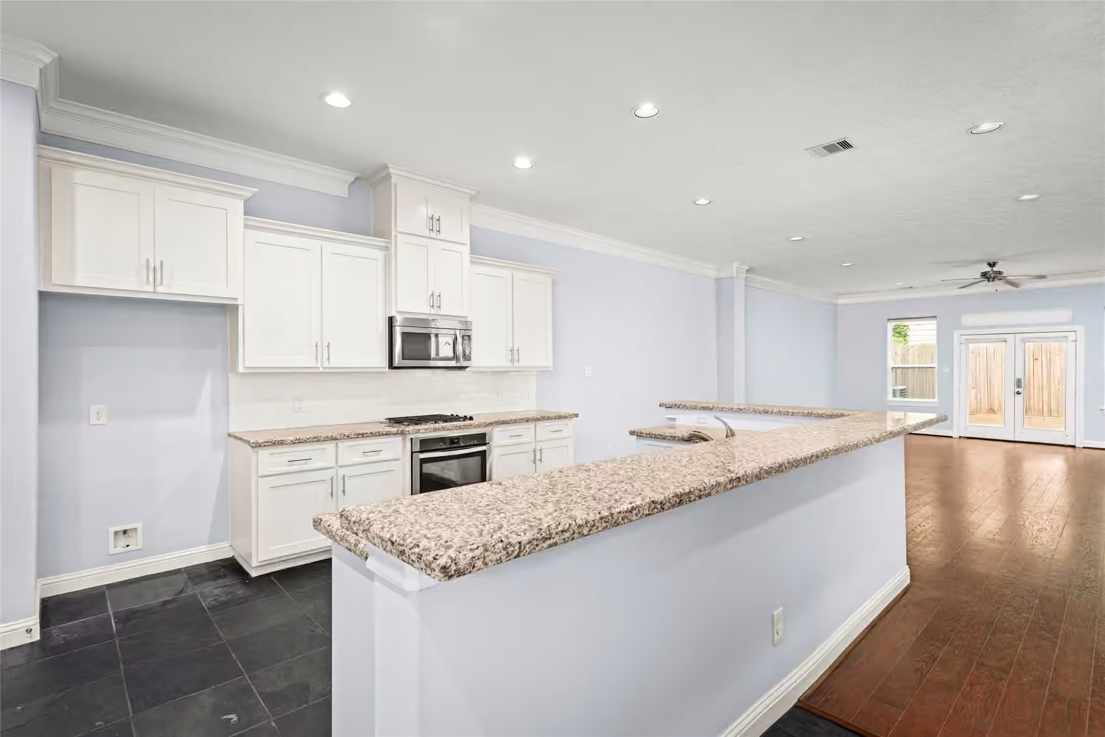 Photo 7 of 1611 Summer Street B, Houston, TX