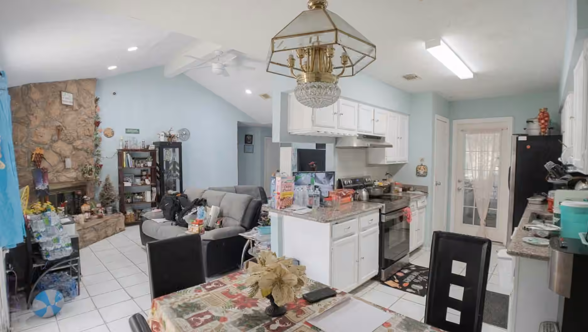 Photo 5 of 10315 Hollow Canyon Court, Sugar Land, TX