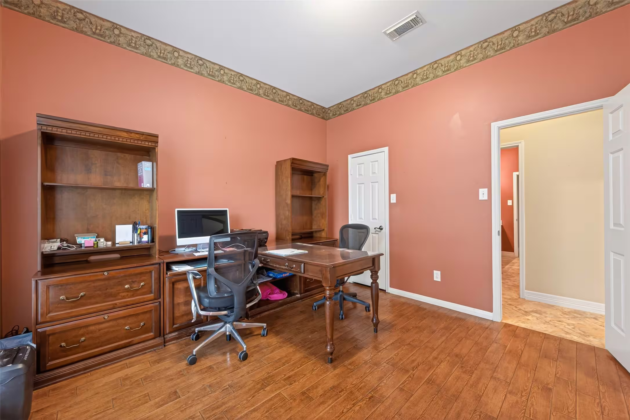 Photo 7 of 18810 Walden Forest Drive, Humble, TX