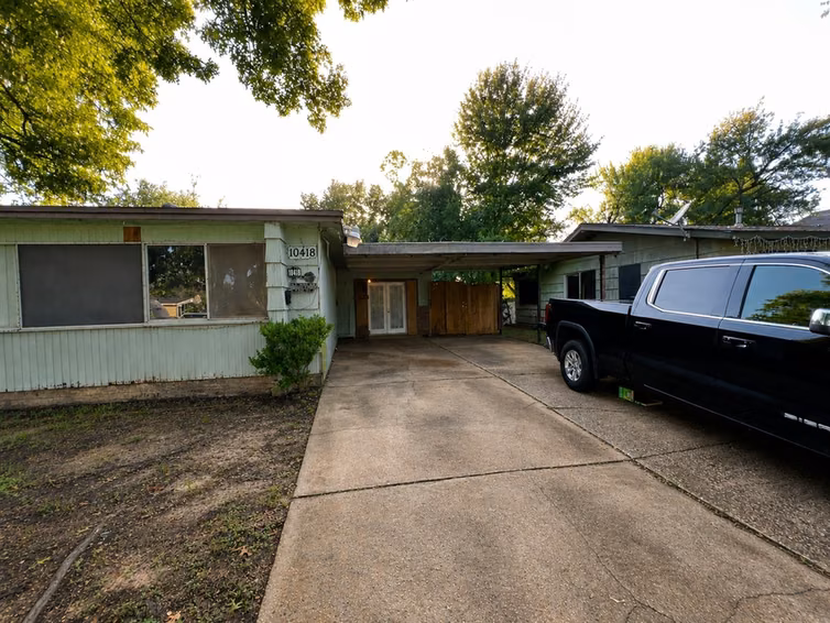 Photo of 10418 Alta Loma Way, Houston, TX 77075