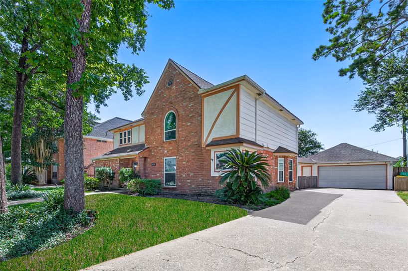 Photo 3 of 4319 Brightwood Drive, Houston, TX