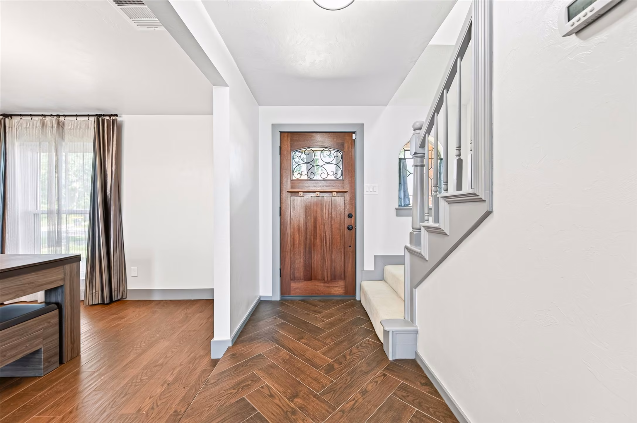 Photo 6 of 4319 Brightwood Drive, Houston, TX