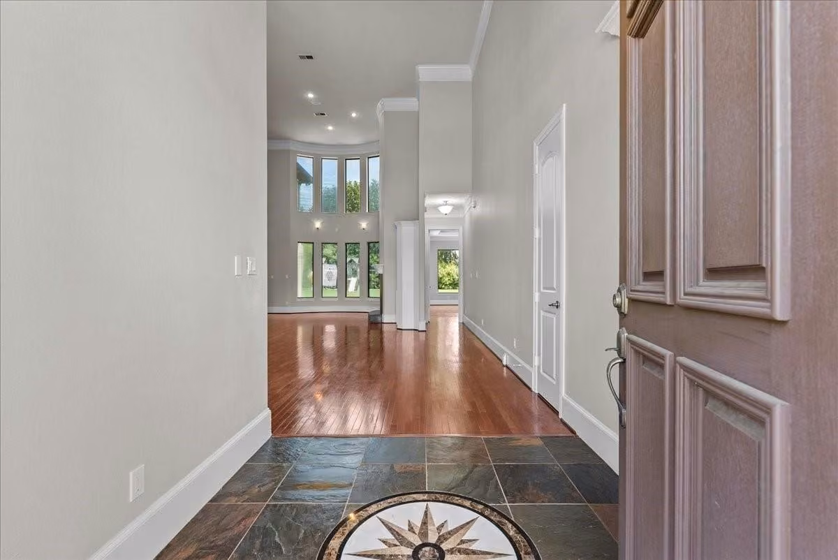 Photo 5 of 205 Del Monte Drive, Friendswood, TX