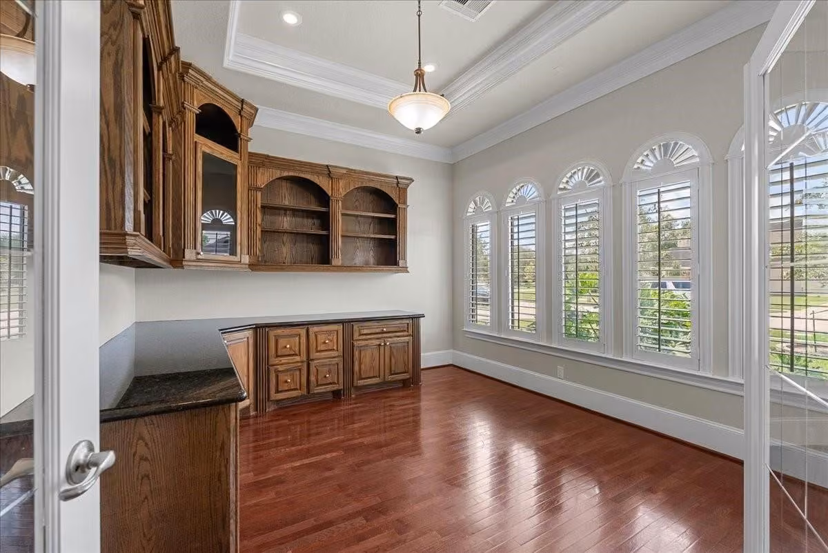Photo 7 of 205 Del Monte Drive, Friendswood, TX