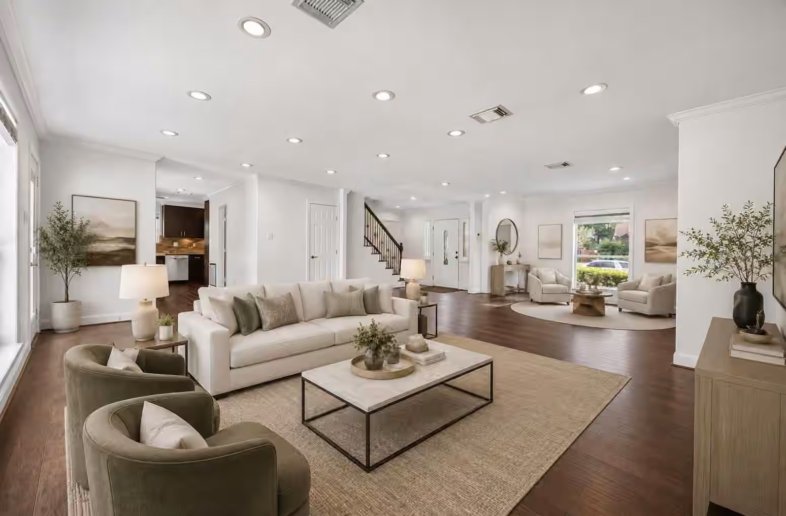 Photo 4 of 11315 Olympia Drive, Houston, TX