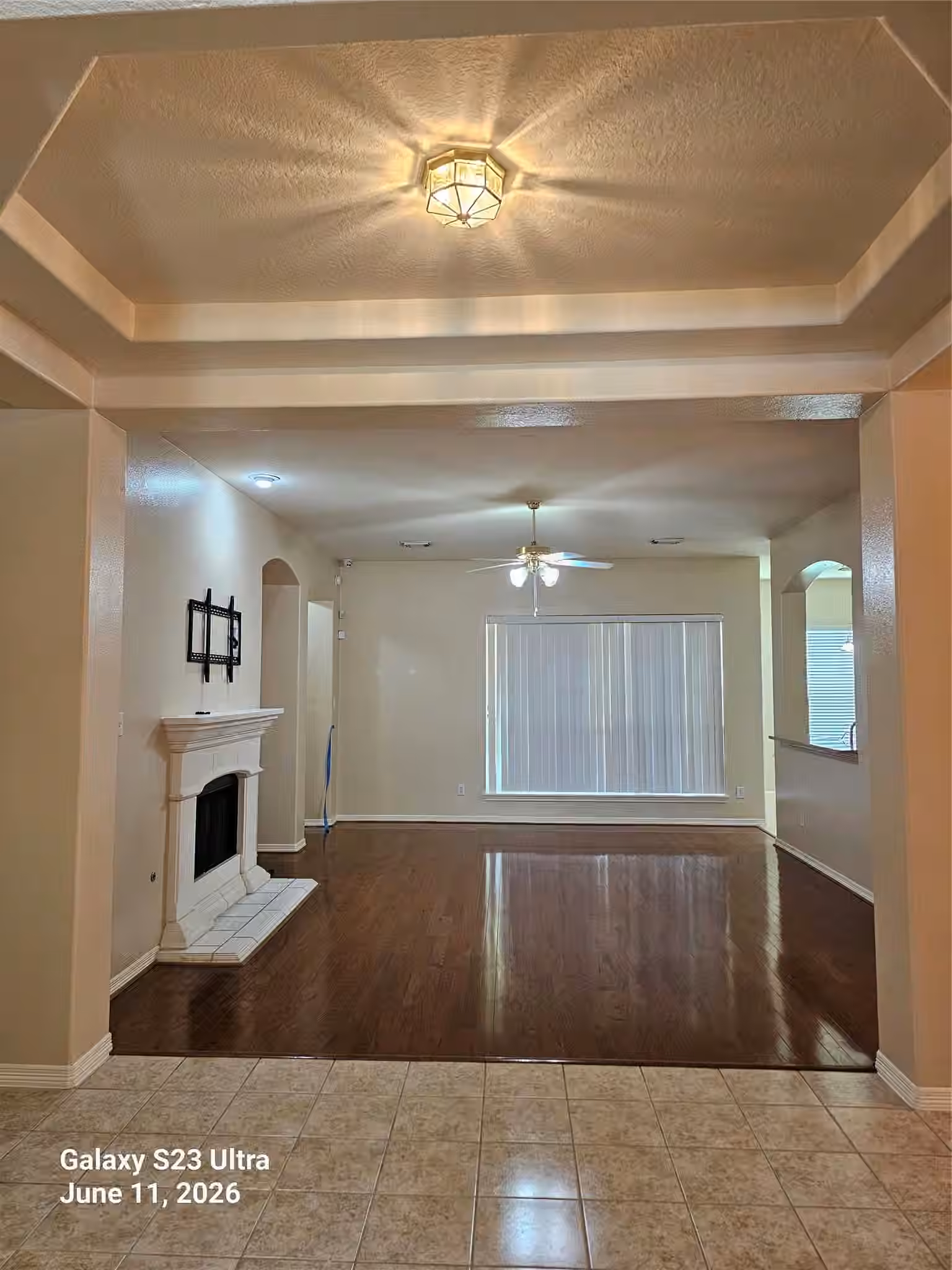 Photo 4 of 11402 Softbreeze Court, Pearland, TX