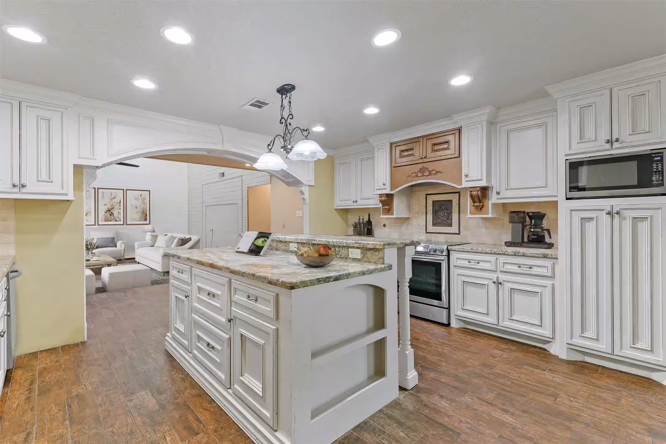 Photo 2 of 10703 Crestfield Court, Houston, TX
