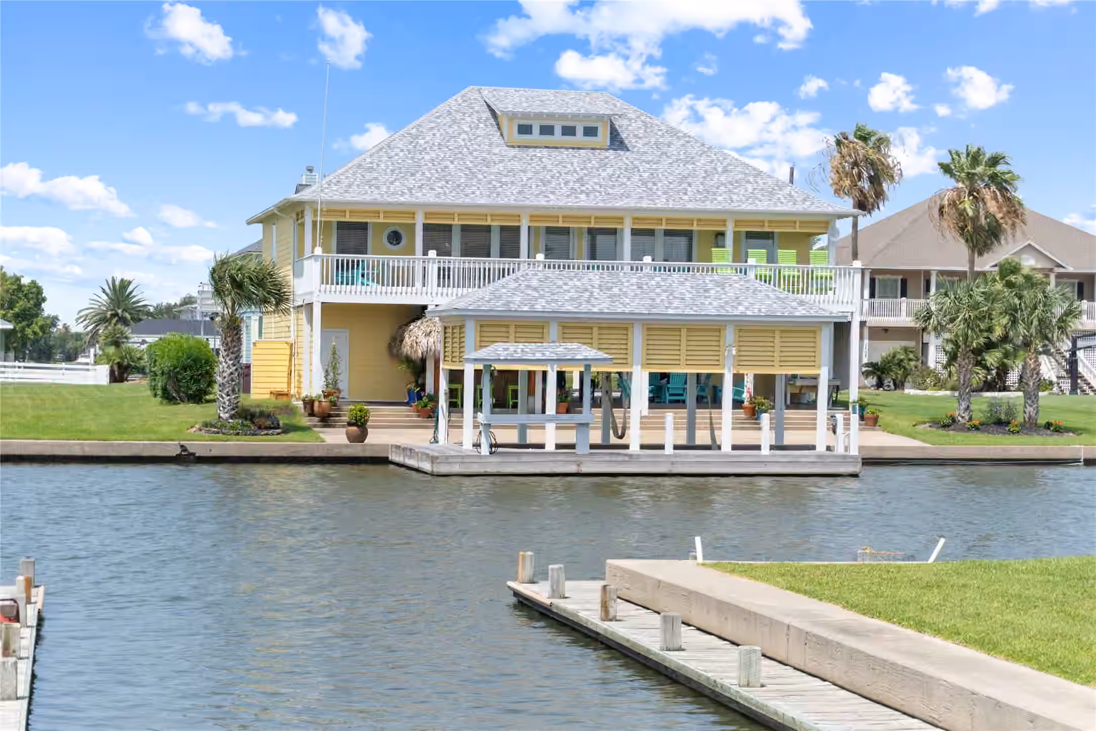 Photo of 1100 Fountain View Drive, Crystal Beach, TX