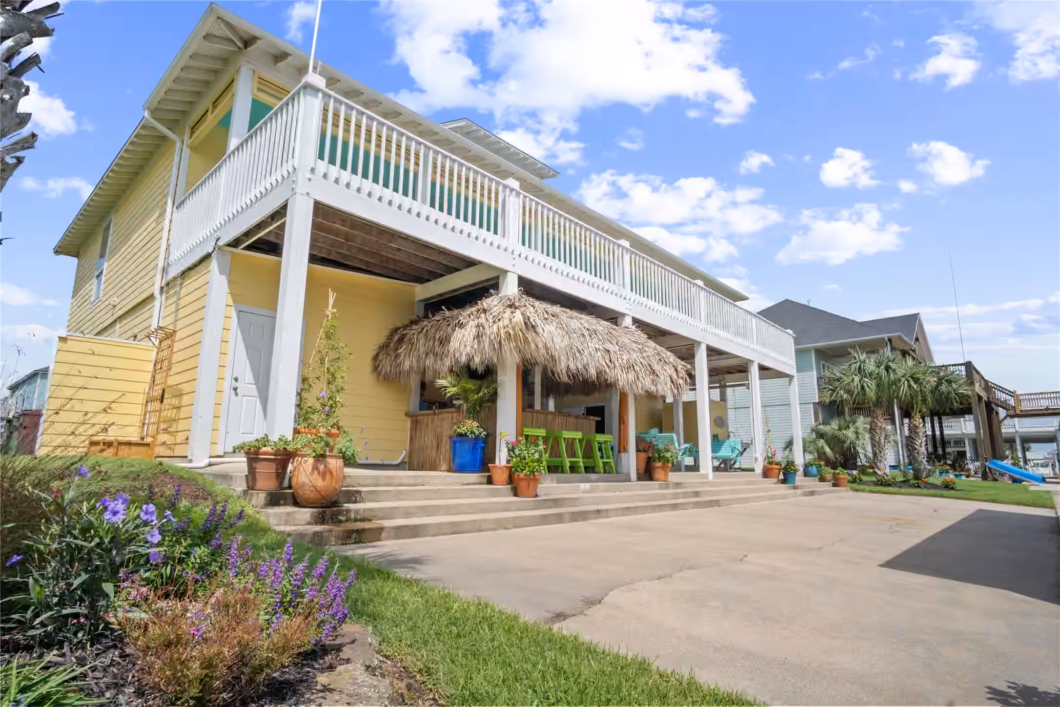 Photo 5 of 1100 Fountain View Drive, Crystal Beach, TX