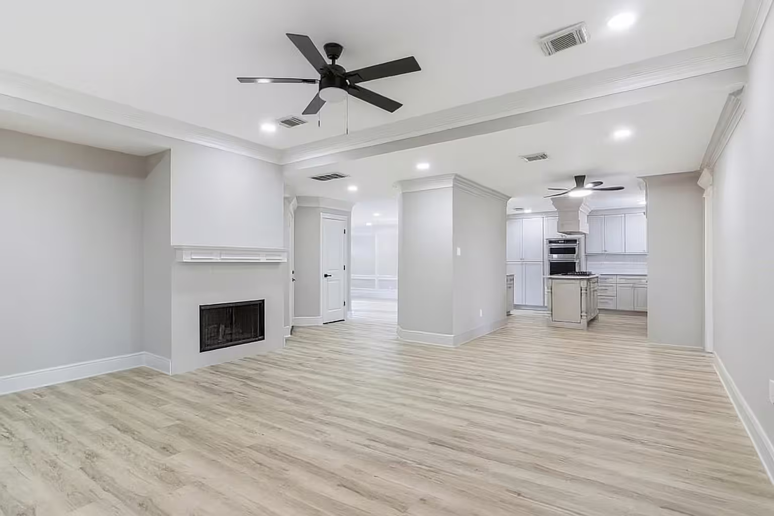 Photo 5 of 13123 Labelle Lane, Houston, TX