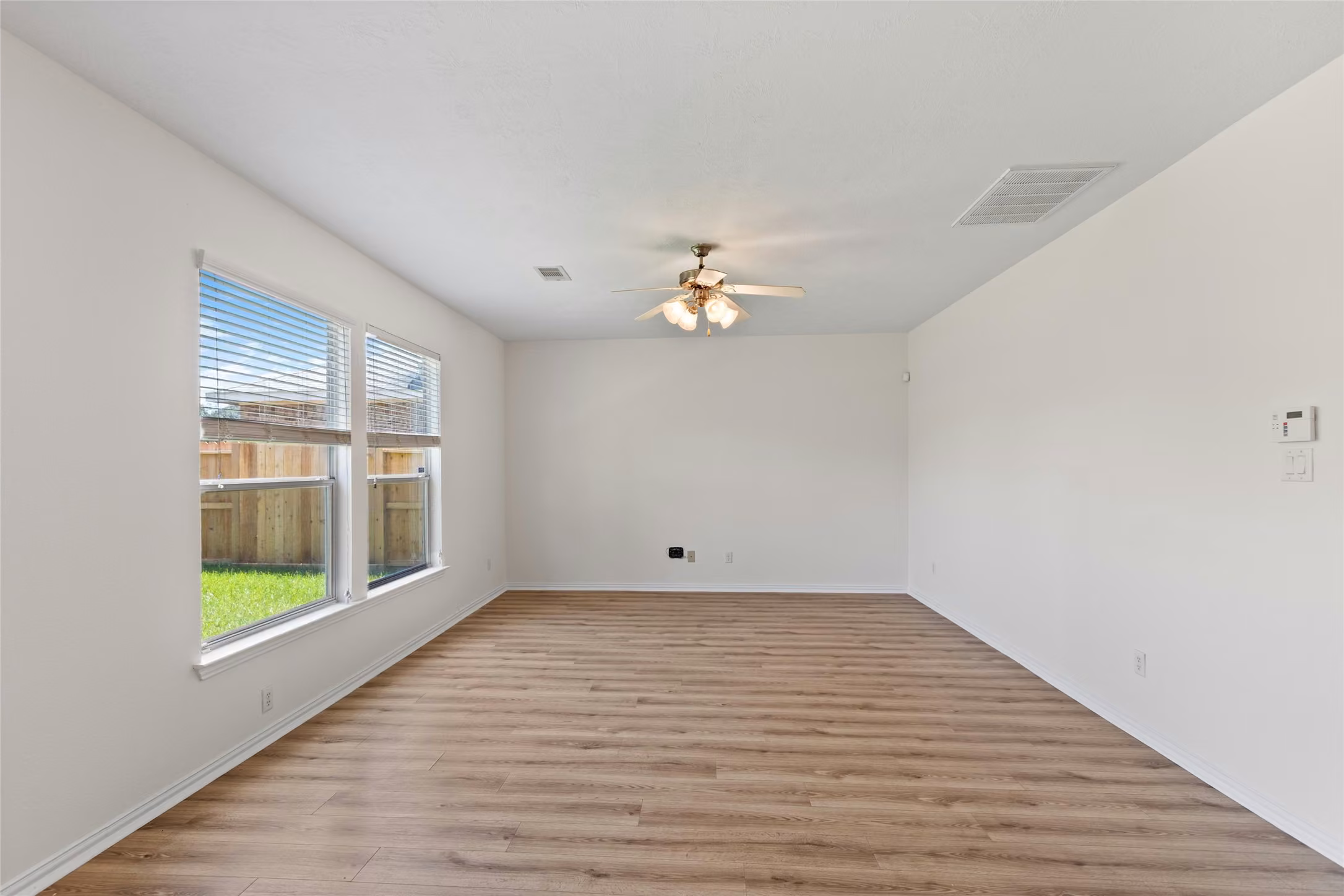 Photo 5 of 24426 Hikers Bend Drive, Katy, TX