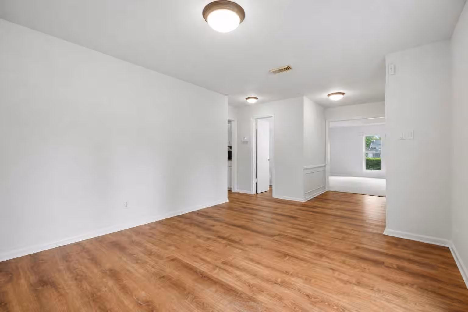 Photo 7 of 15319 Seahorse Drive, Houston, TX