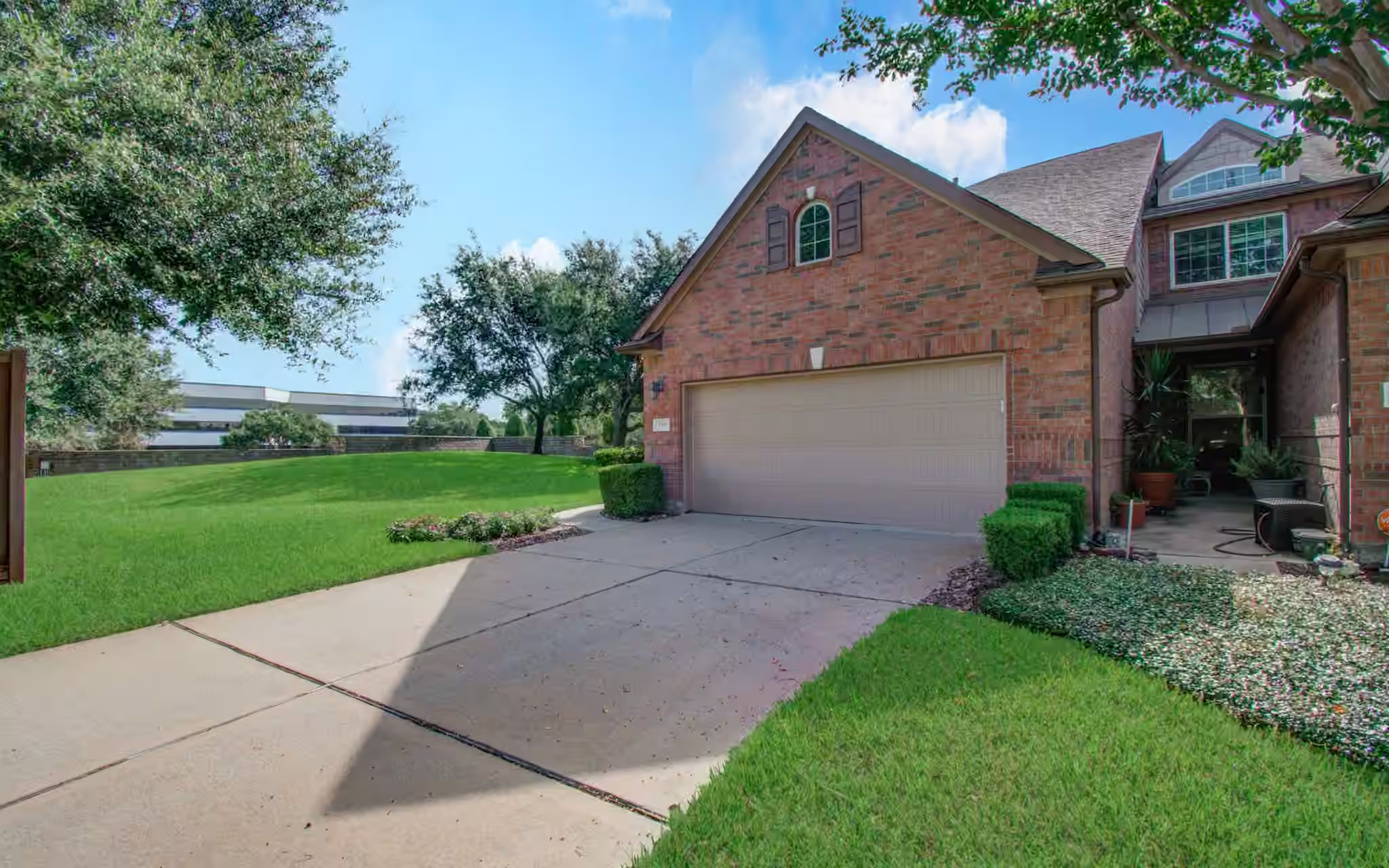 Photo 6 of 1103 Glenwood Canyon Lane, Houston, TX