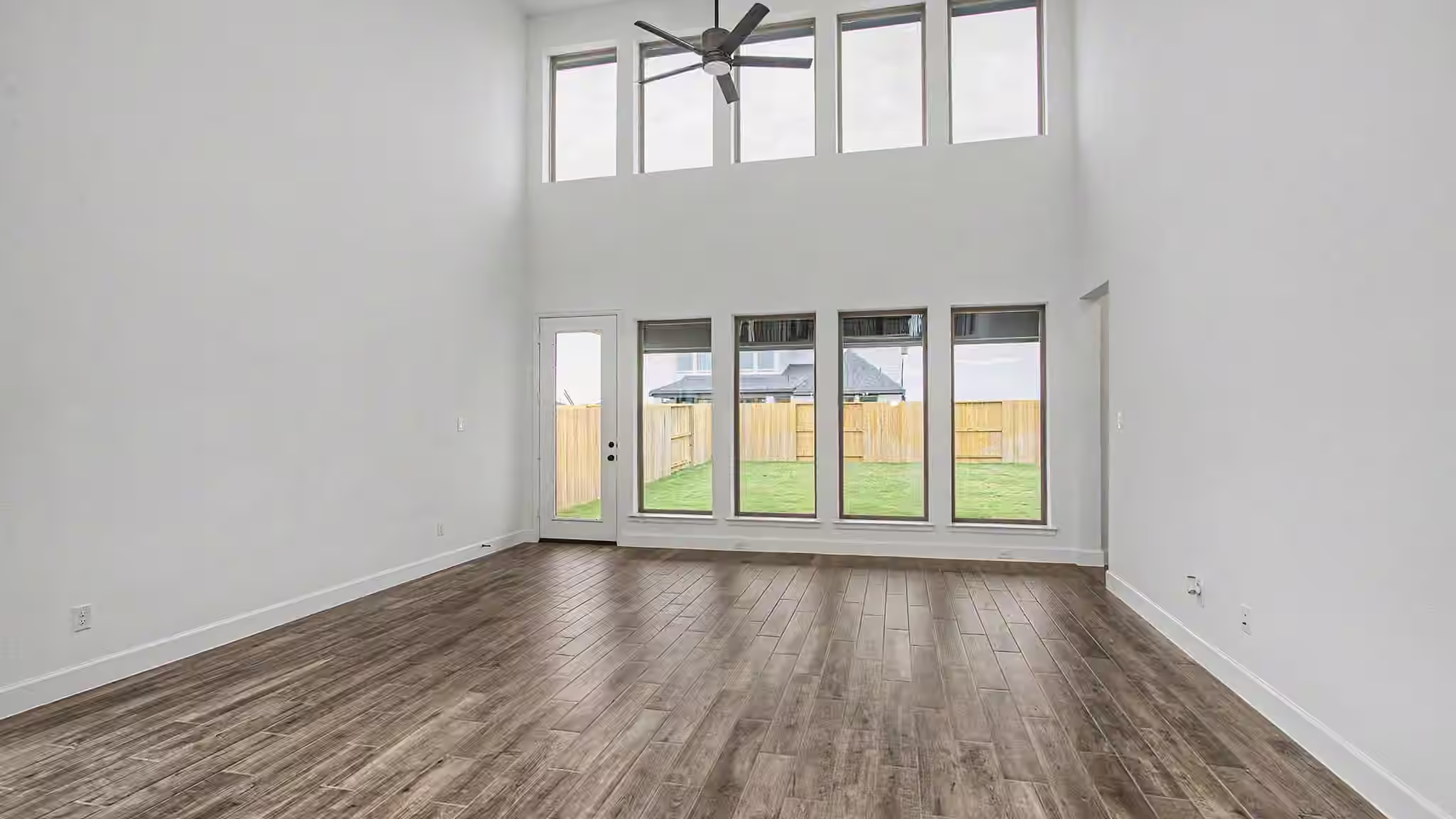 Photo 6 of 1634 Highland Waters Drive, Richmond, TX