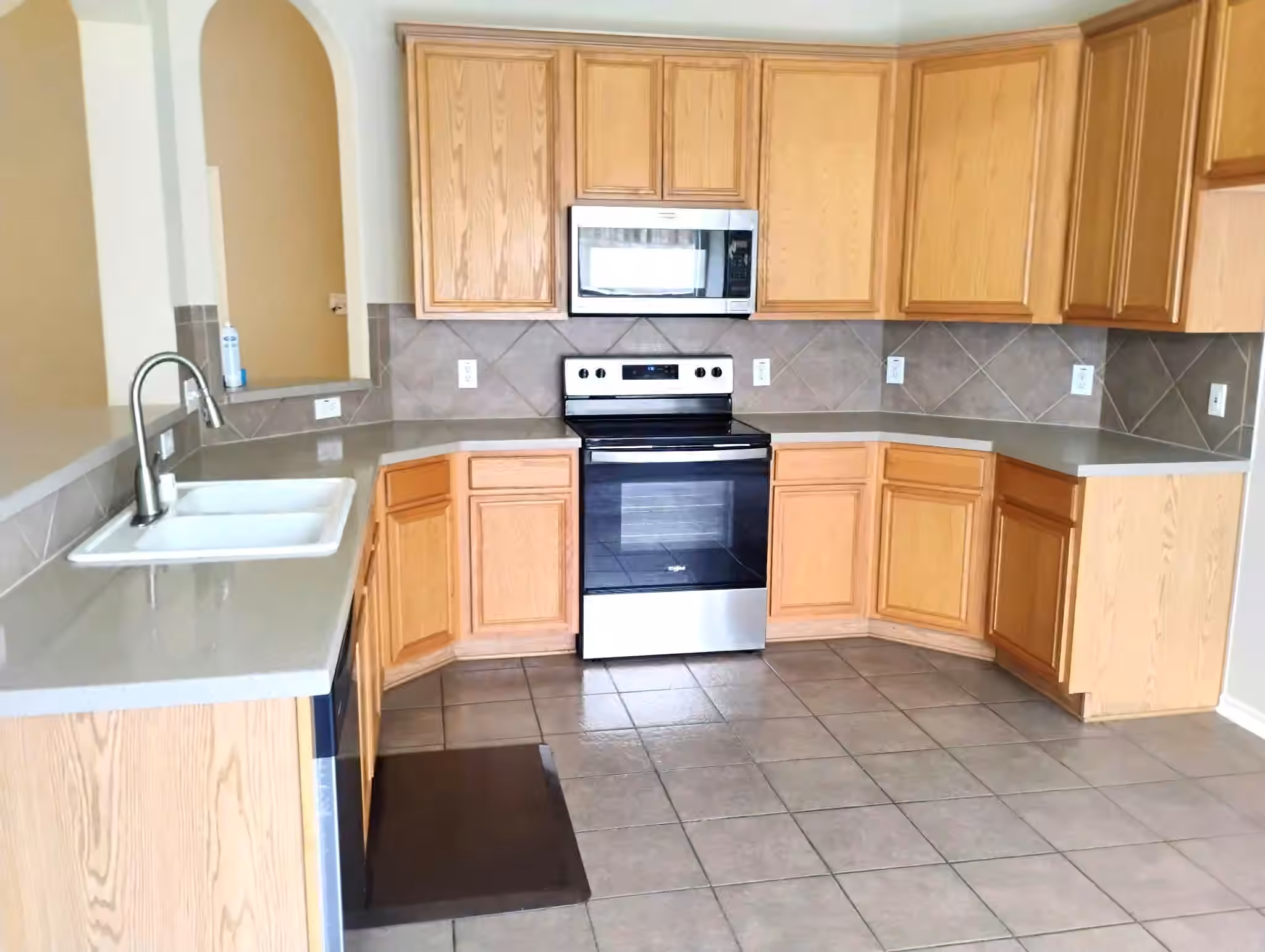 Photo 3 of 18507 Half Moon Trail, Humble, TX