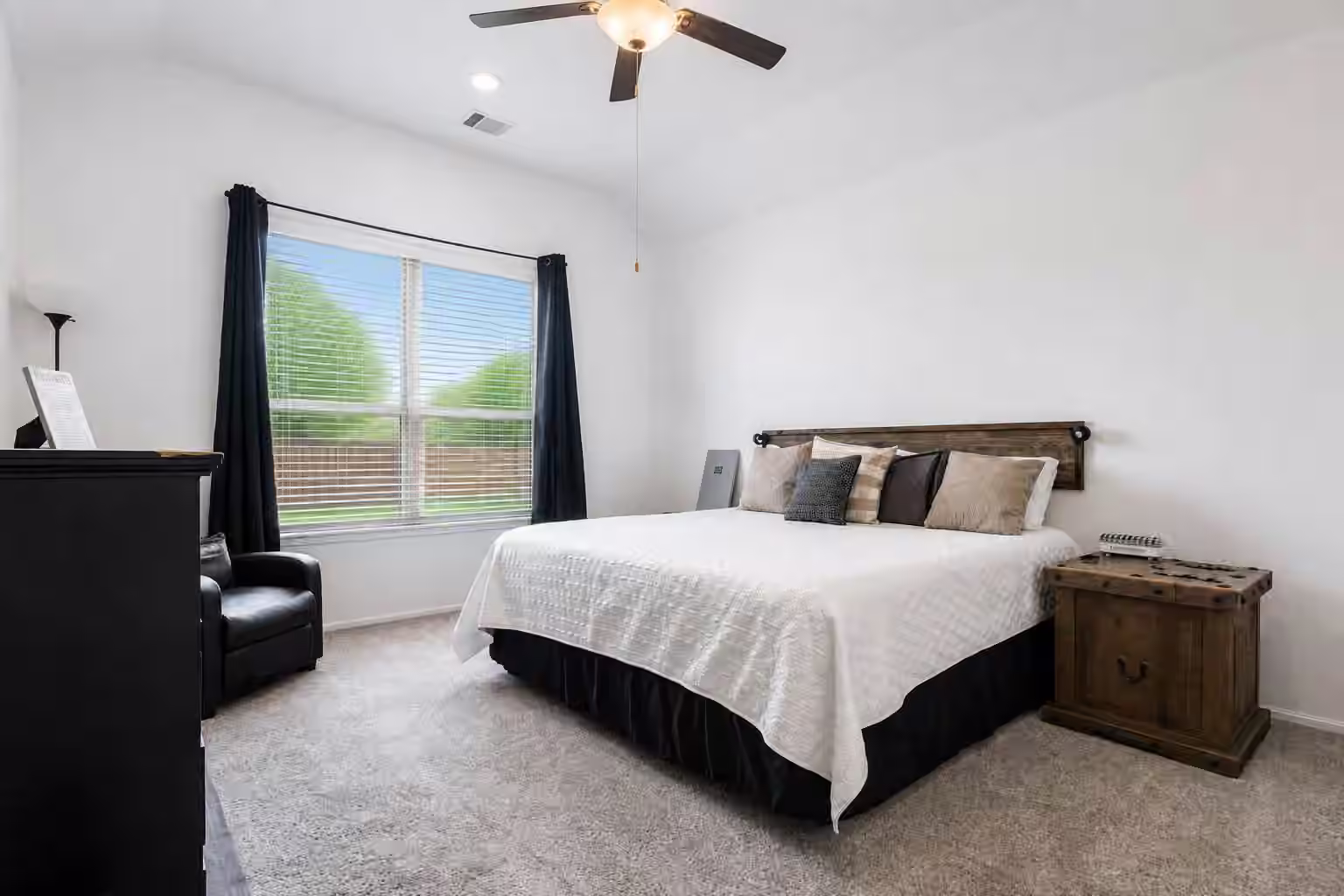 Photo 7 of 3311 Andlor Hills Drive, Richmond, TX