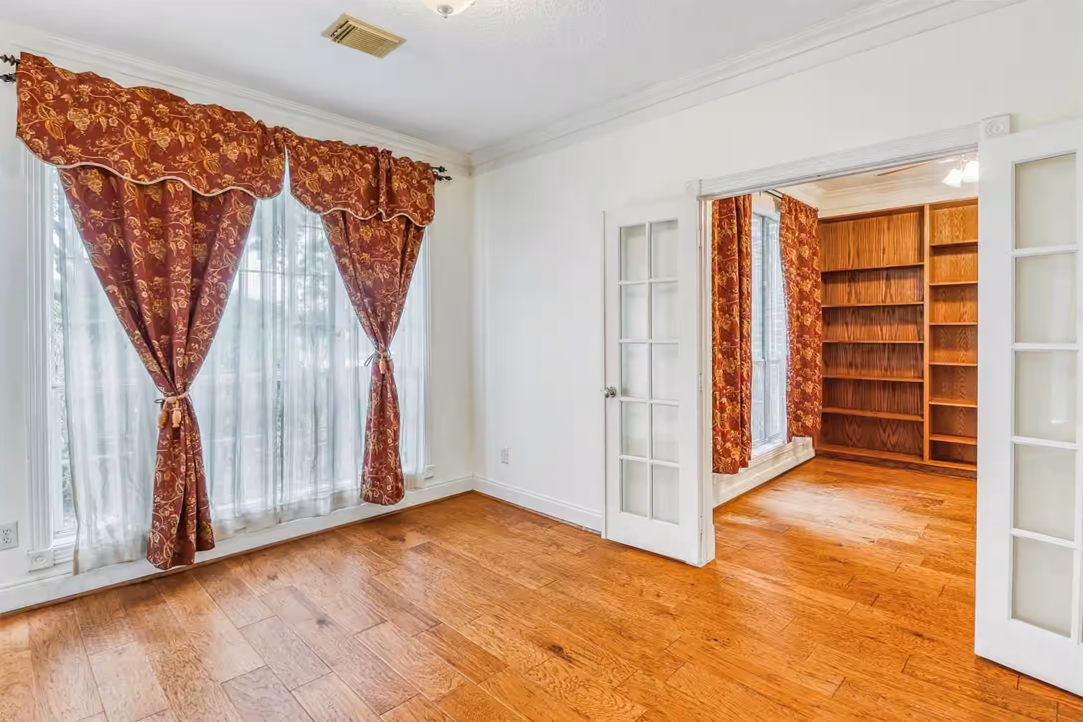 Photo 6 of 9131 Crown Jewel Drive, Richmond, TX