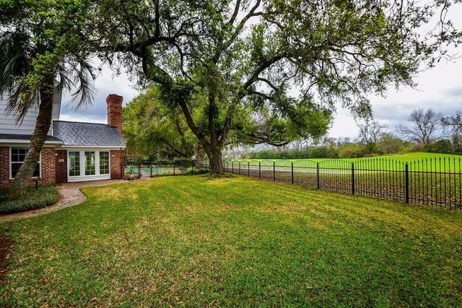 Photo of 3323 El Dorado Boulevard, Missouri City, TX