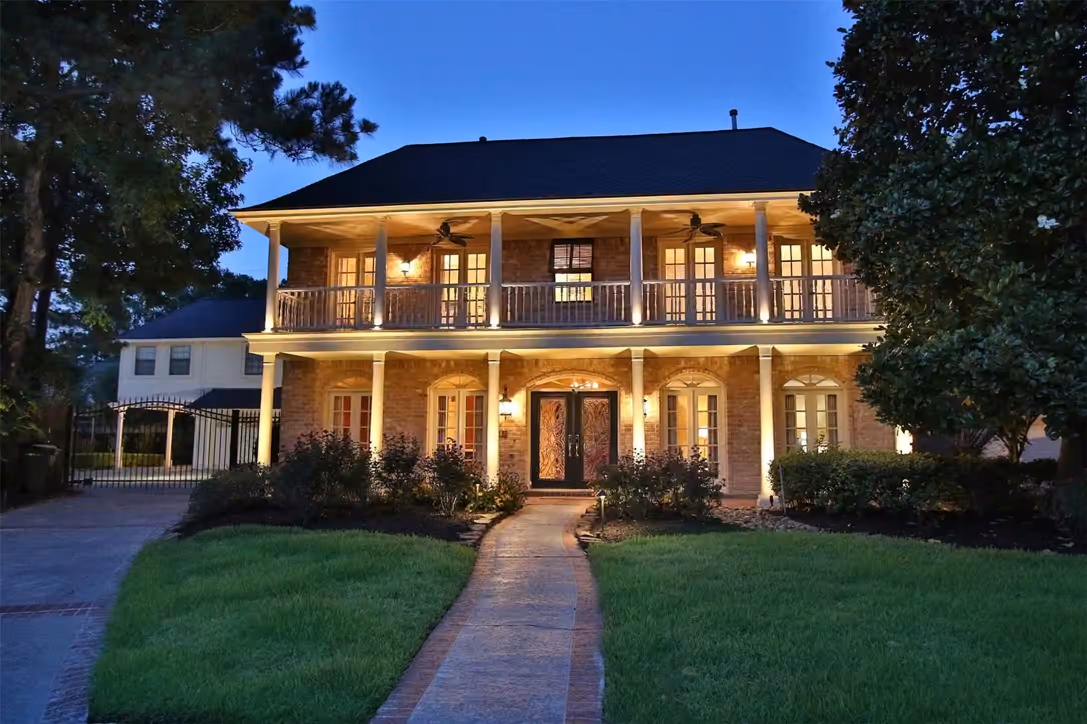Photo 3 of 16114 Kempton Park Drive, Spring, TX
