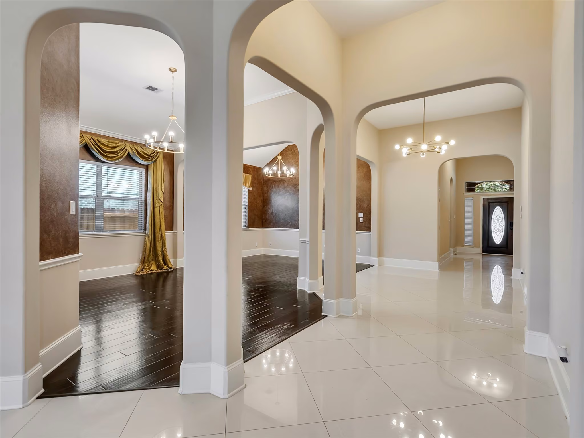 Photo 7 of 4618 Morning Cloud Lane, Sugar Land, TX