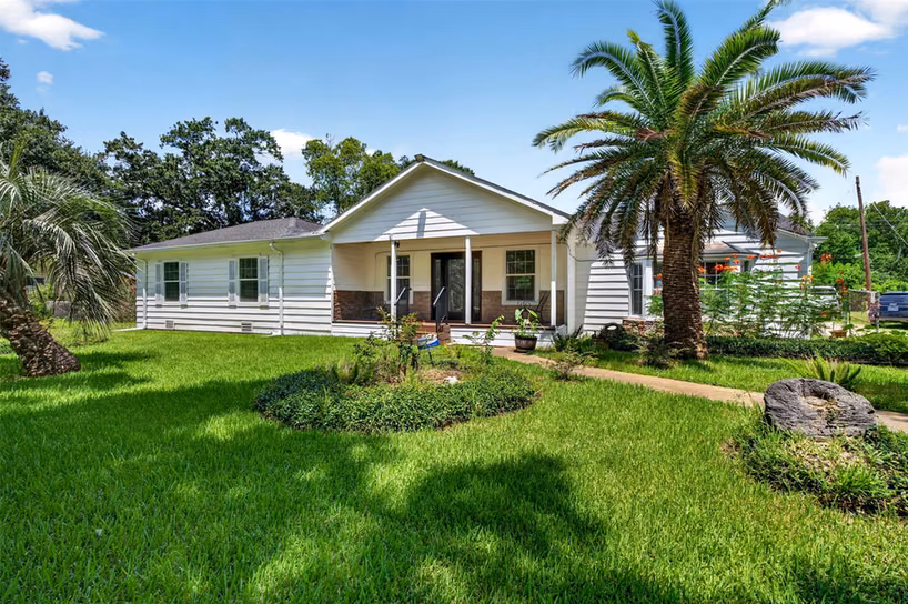 Photo of 7351 Brace Street, Houston, TX 77061