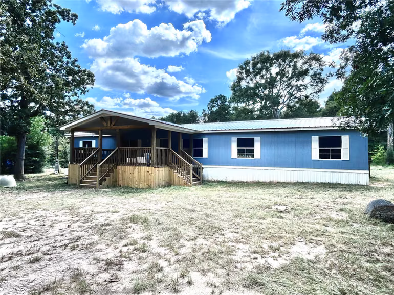 Photo of 11692 W Old Oak Trail, Willis, TX