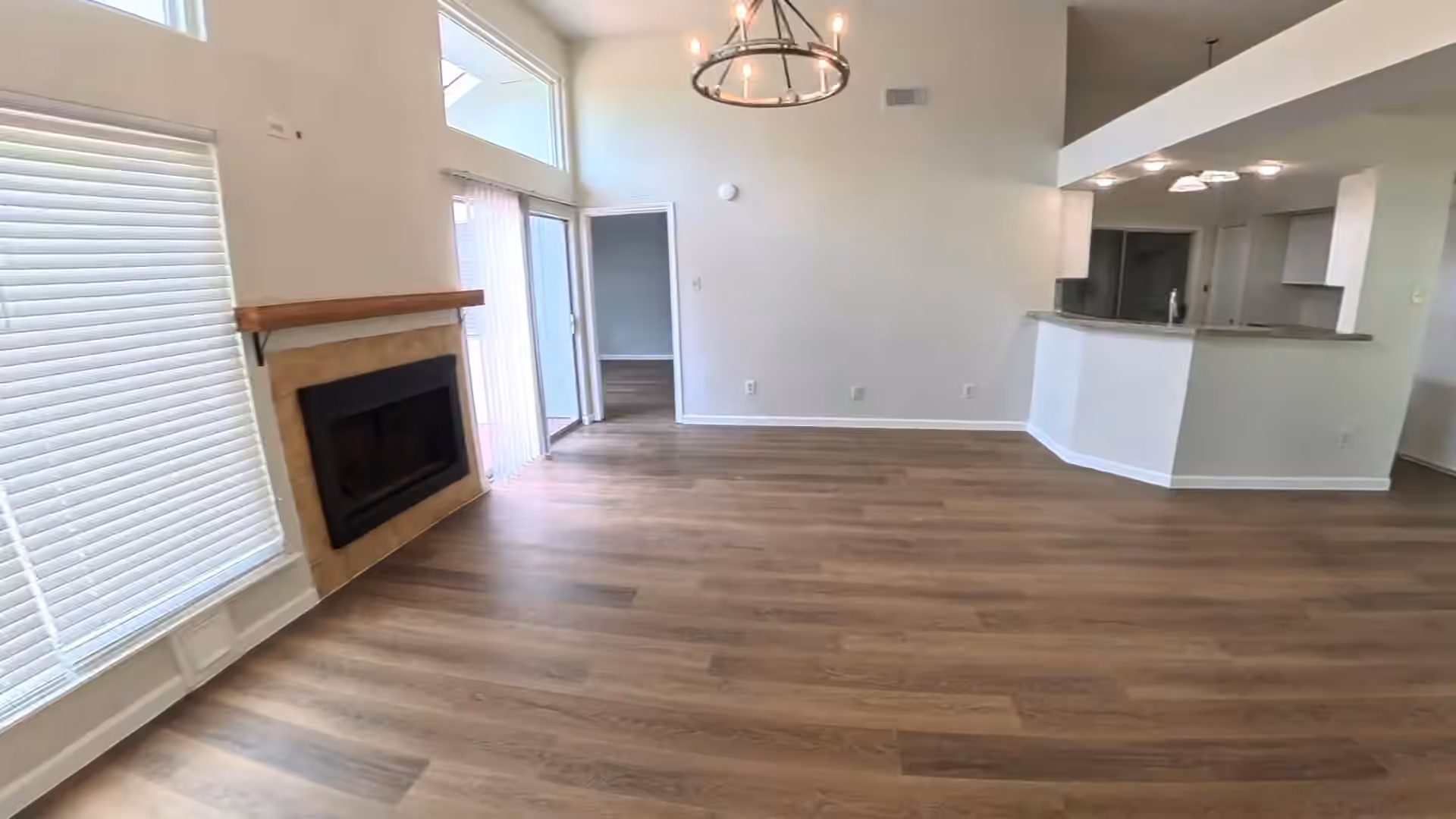 Photo 4 of 1002 Glen Valley Drive, Humble, TX
