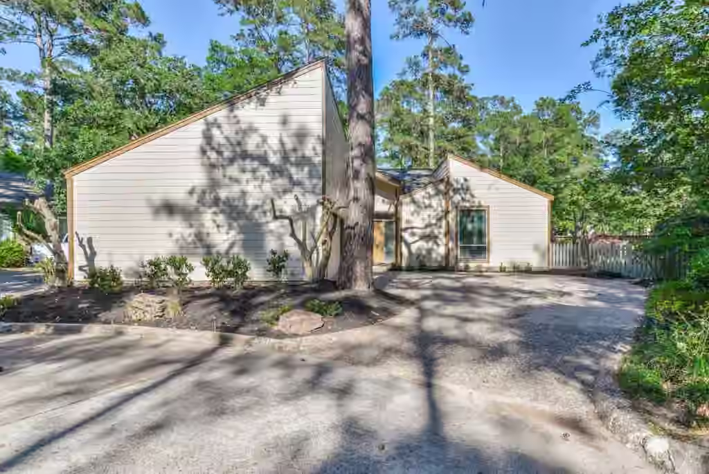 Photo of 3131 Royal Crescent Drive, Houston, TX