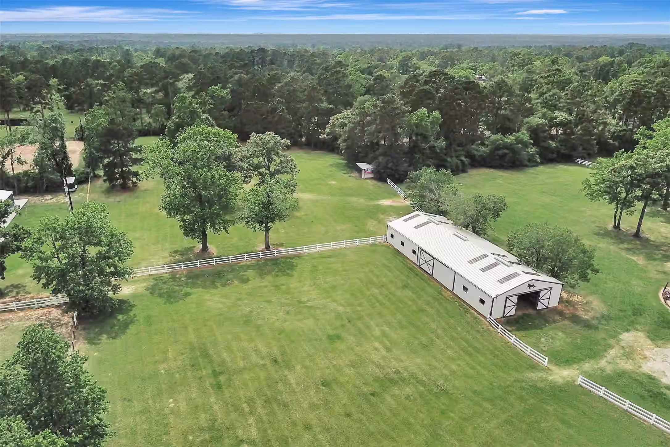 Photo 2 of 29545 Dobbin Huffsmith Road, Magnolia, TX