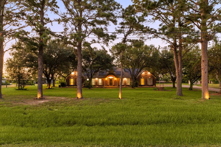 Photo 2 of 28310 Rose Lane, Katy, TX