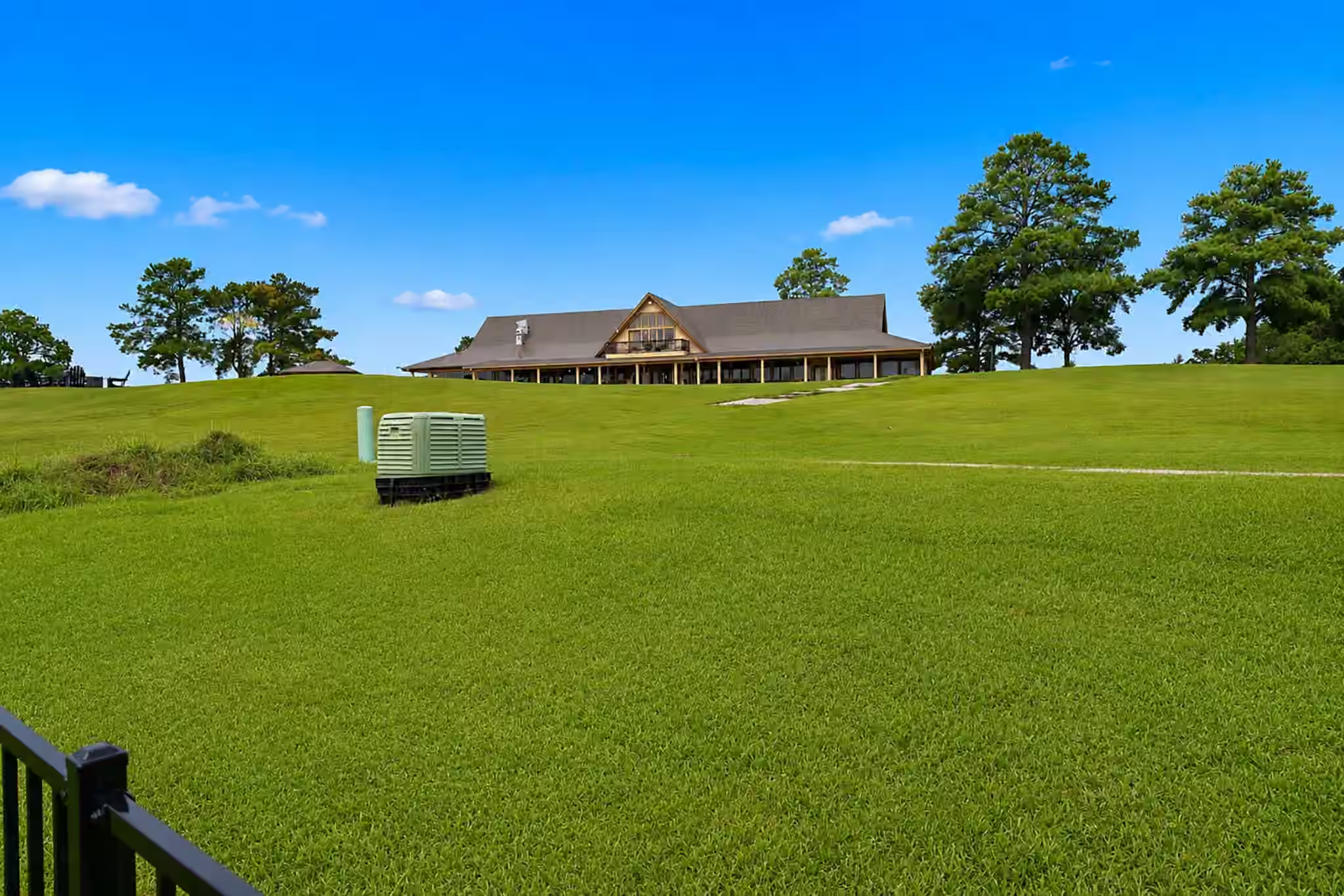 Photo 5 of 41 Driving Range Lane, Trinity, TX