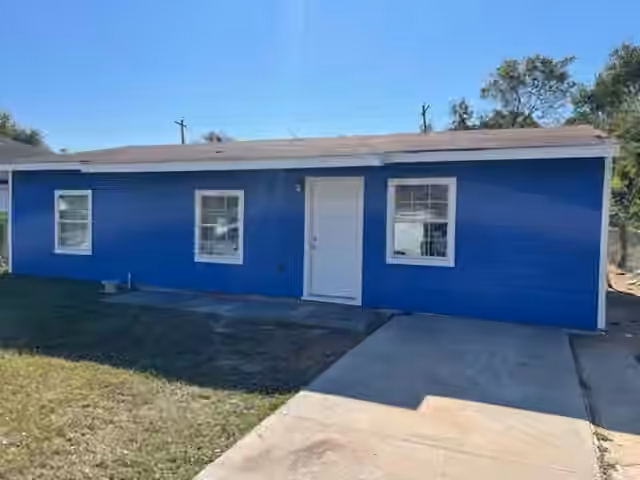 Photo of 5210 Dieppe Street, Houston, TX