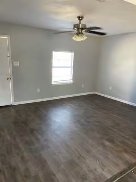 Photo 5 of 5210 Dieppe Street, Houston, TX