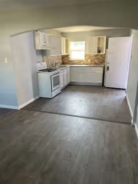 Photo 7 of 5210 Dieppe Street, Houston, TX