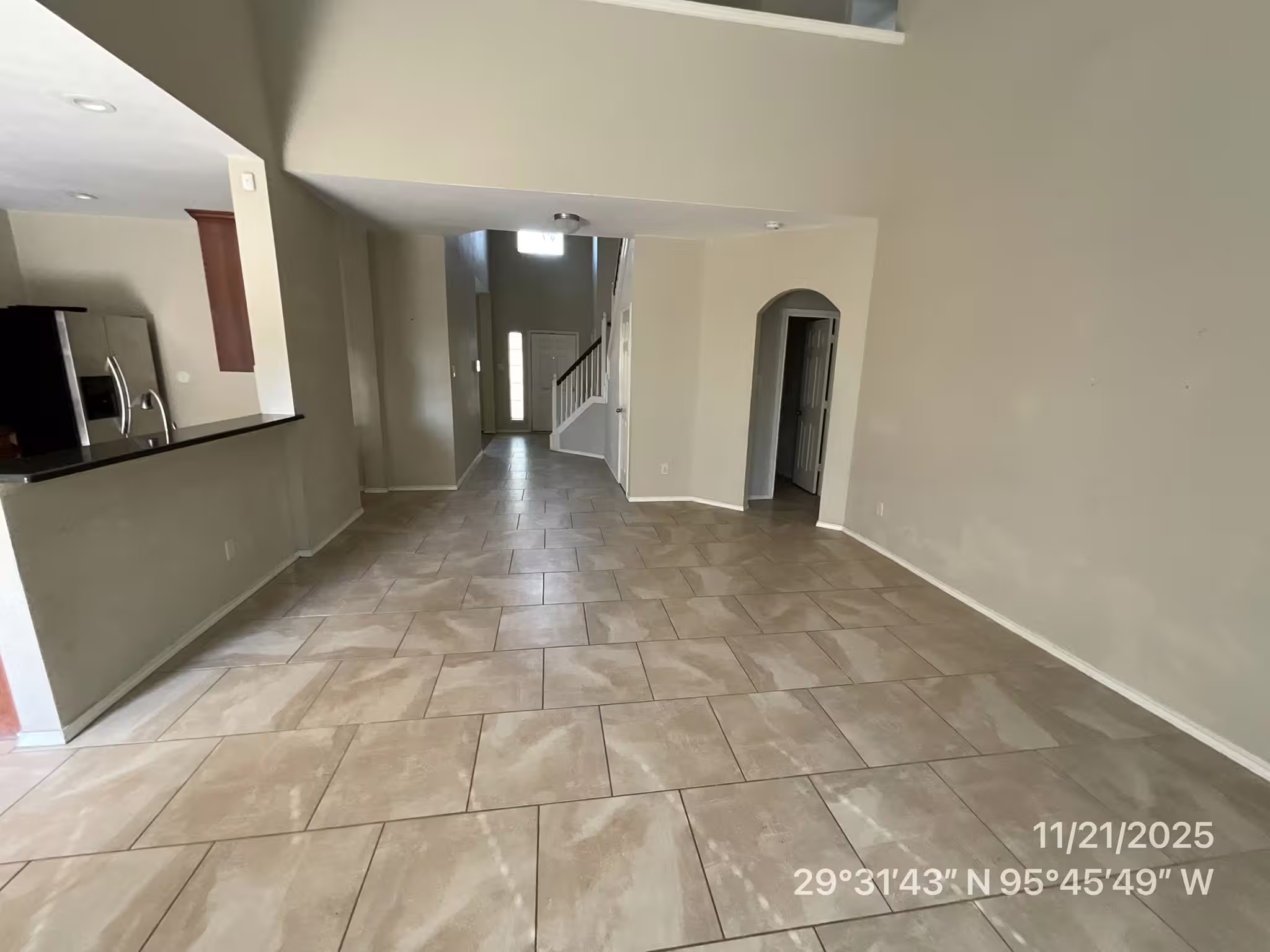 Photo 3 of 5506 Cunningham Lane, Rosenberg, TX