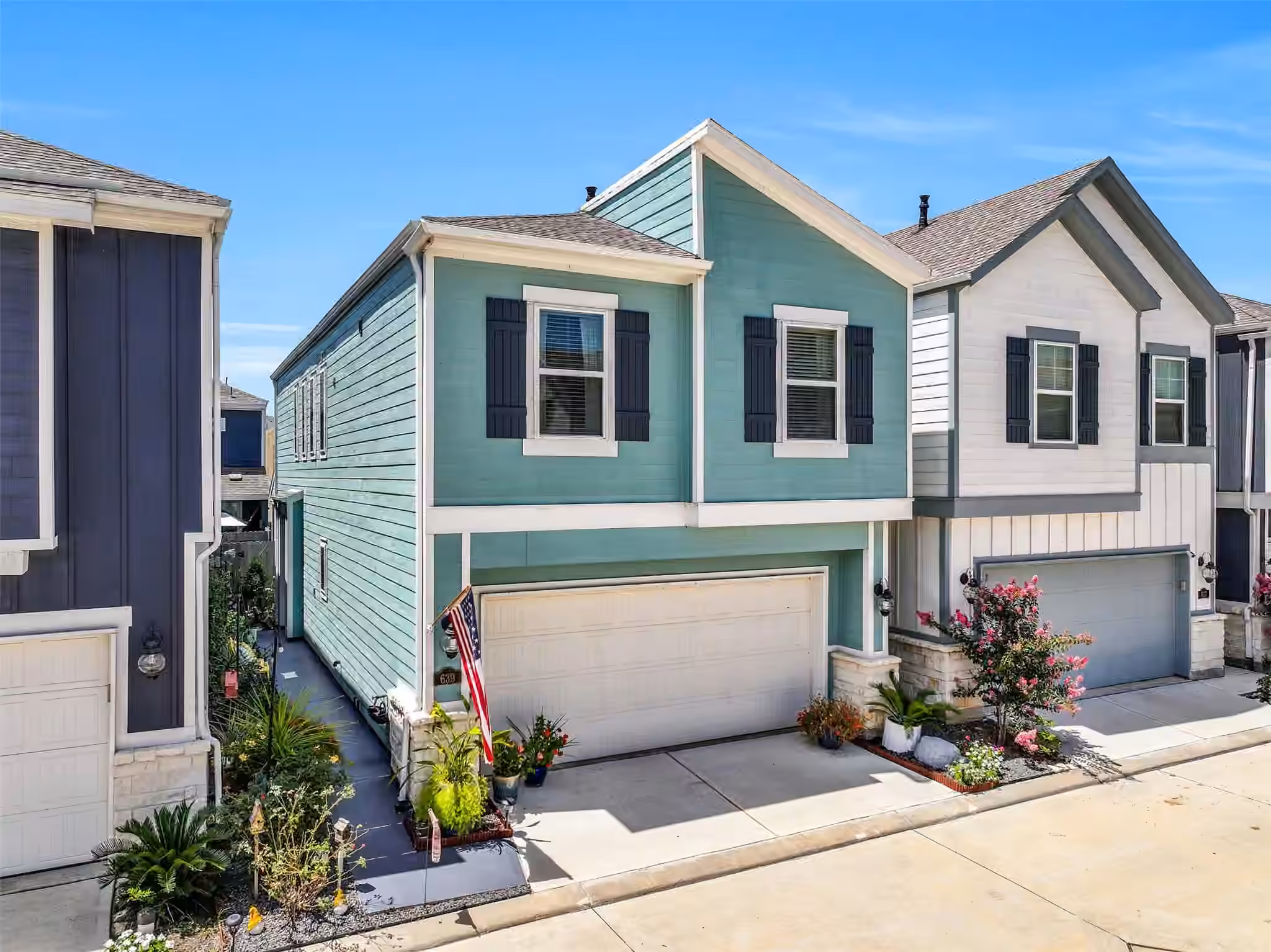 Photo of 639 Salt Marsh Trail, Kemah, TX