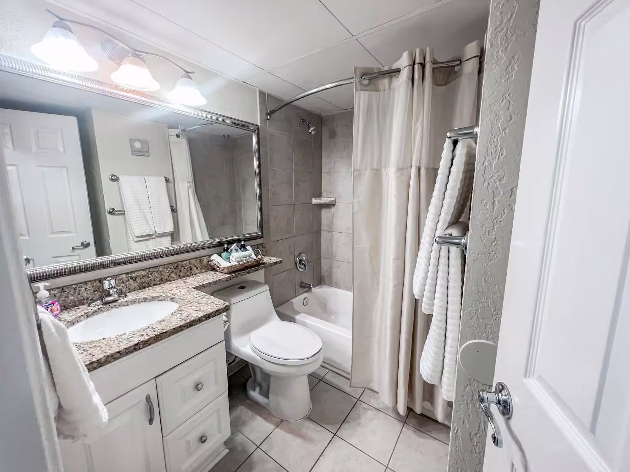 Photo 6 of 6102 Seawall Boulevard 370, Galveston, TX