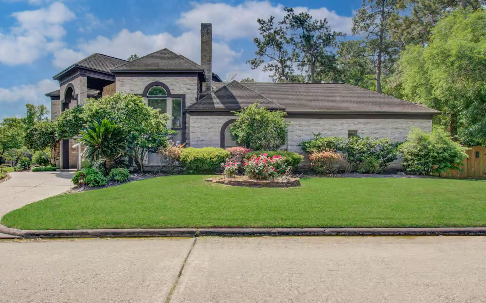 Photo 2 of 1703 Brookside Pine Lane, Houston, TX