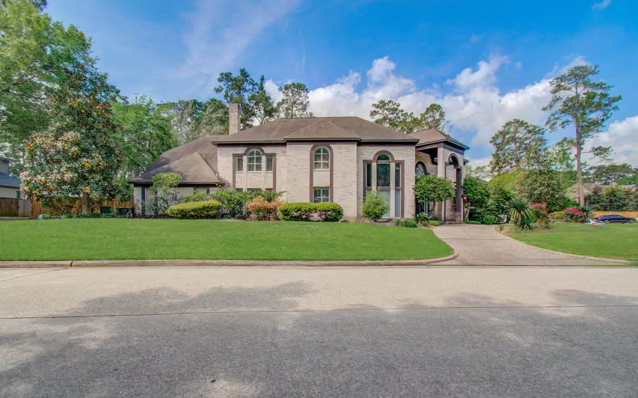 Photo 5 of 1703 Brookside Pine Lane, Houston, TX