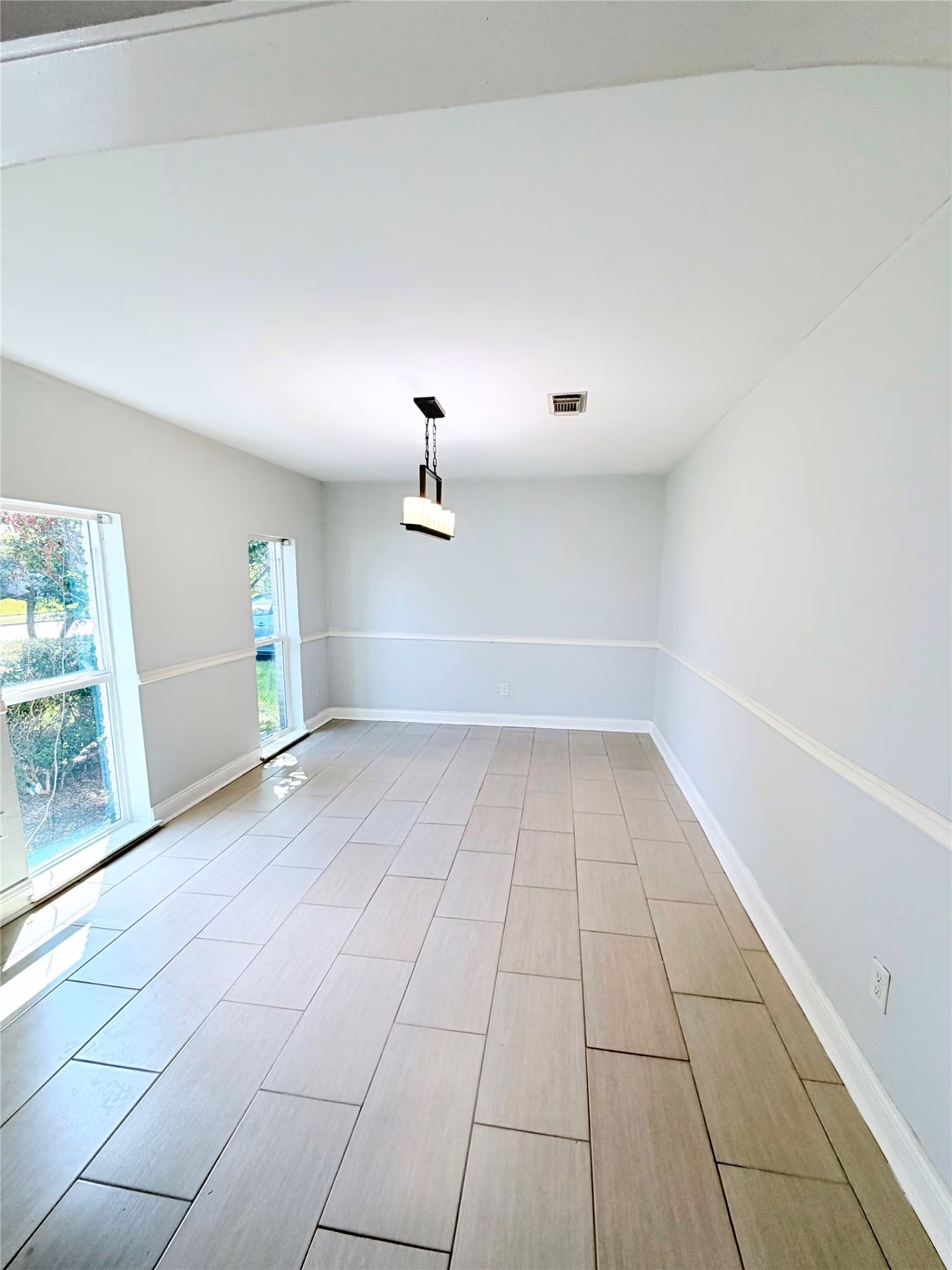 Photo 5 of 11106 Sageriver Drive, Houston, TX