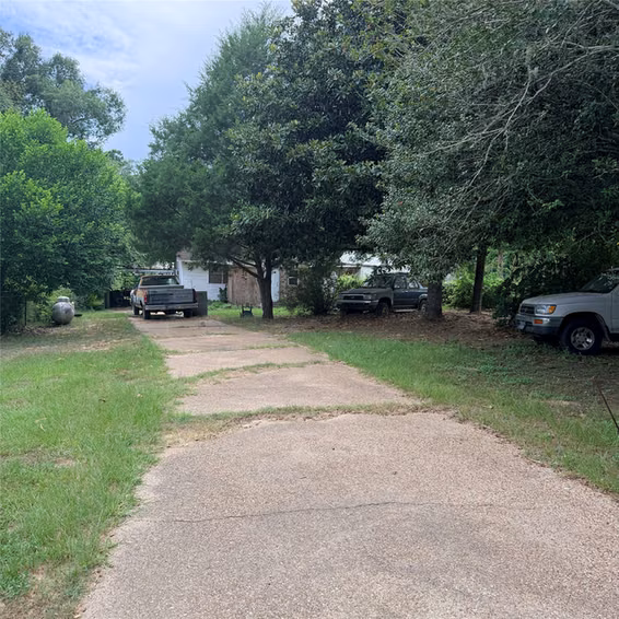 Photo 2 of 35 County Road 2701, Cleveland, TX