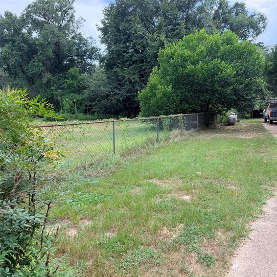 Photo 4 of 35 County Road 2701, Cleveland, TX