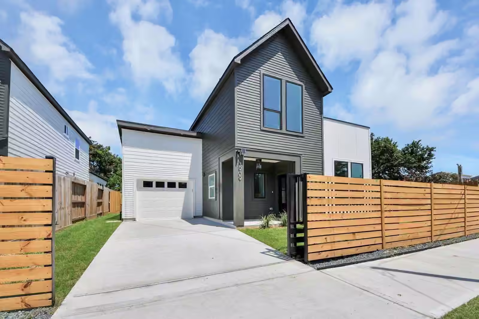 Photo of 3909 SUMPTER, Houston, TX