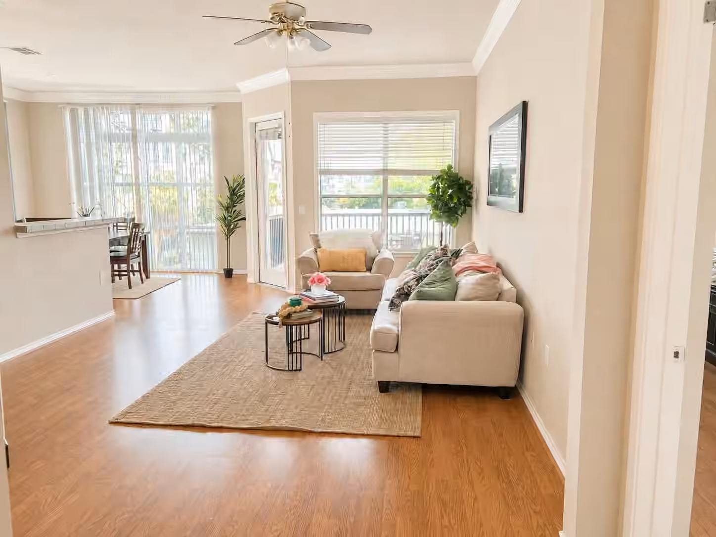 Photo 2 of 2400 Mccue Road 240, Houston, TX