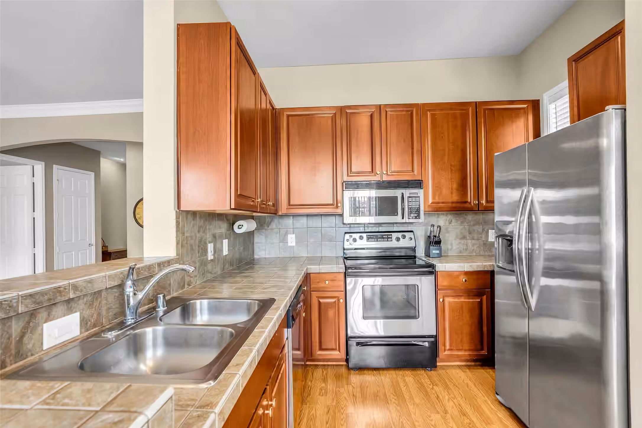 Photo 5 of 2400 Mccue Road 240, Houston, TX