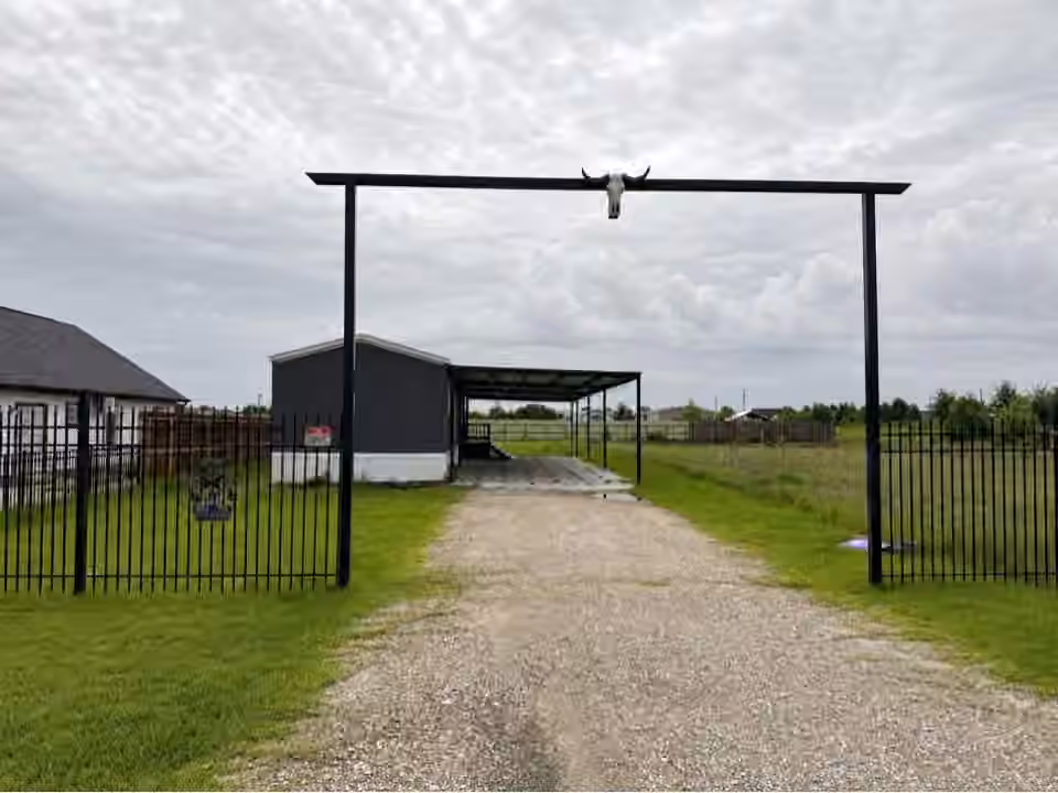 Photo of 364 Road 5606, Cleveland, TX 77327