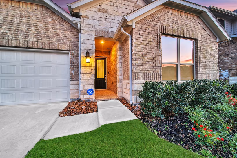 Photo 2 of 1008 Youth Water Road, Montgomery, TX