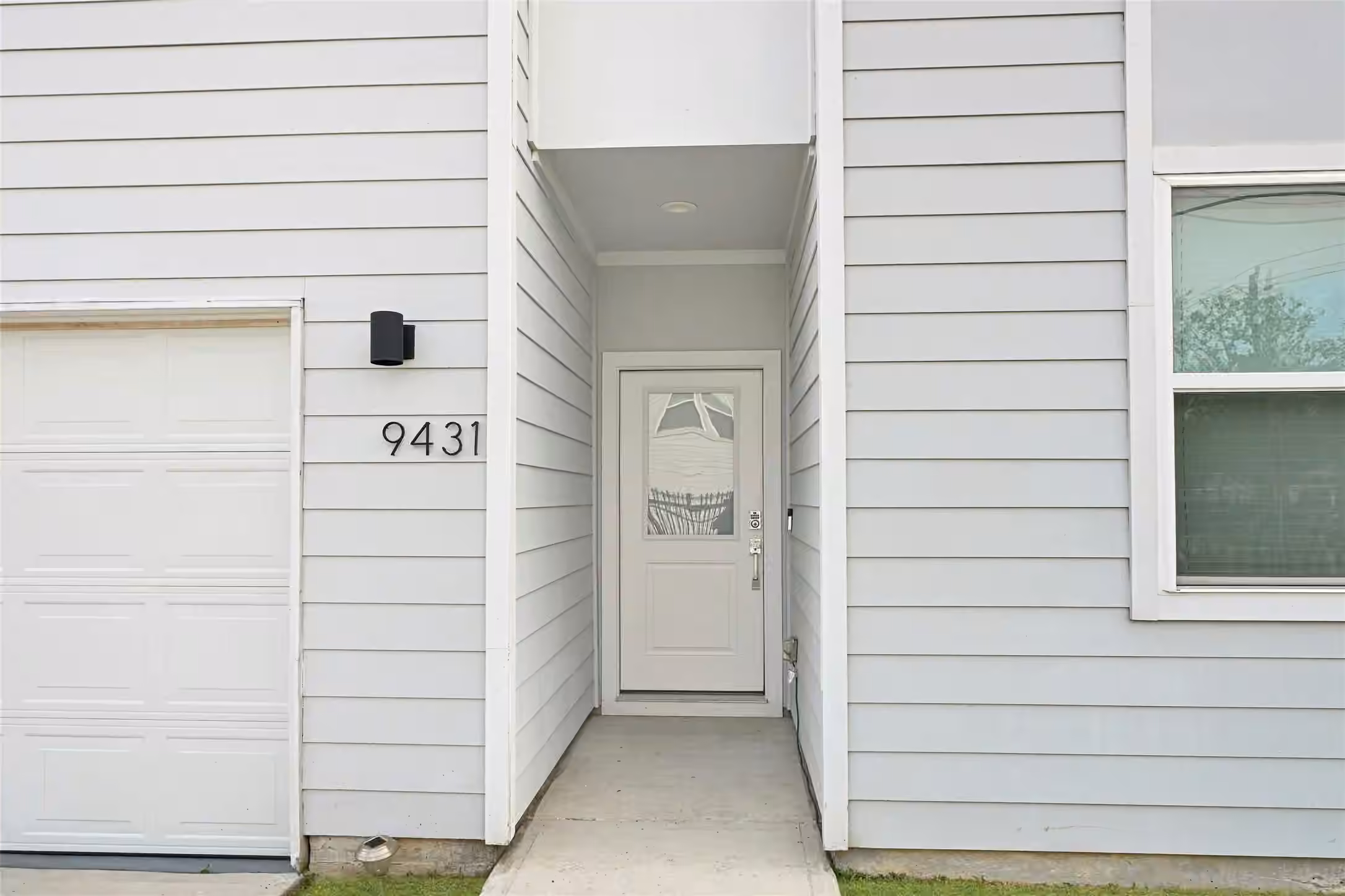 Photo 4 of 9431 Jutland Road, Houston, TX